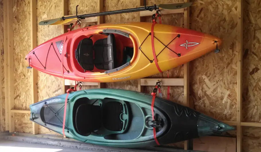 Store kayak in apartment